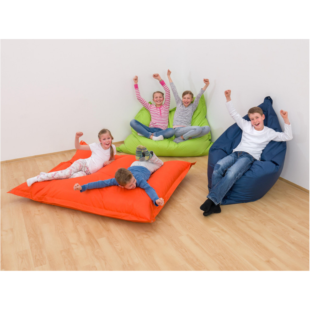 Indoor beanbag chinos - Image 2