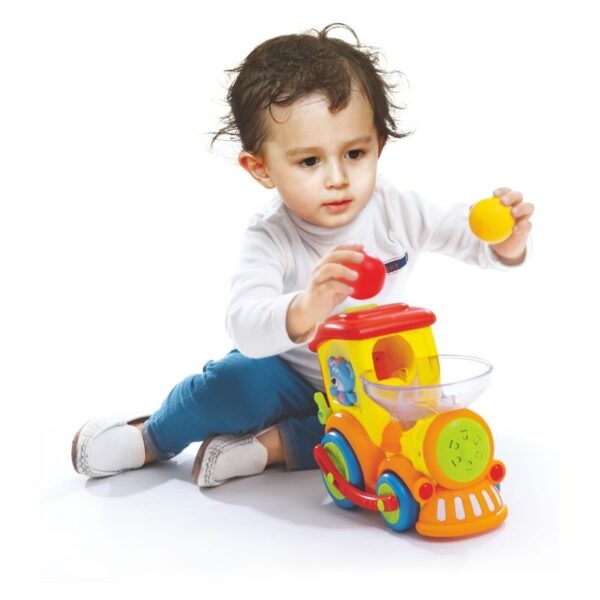 Τρενάκι που πετάει Μπάλες